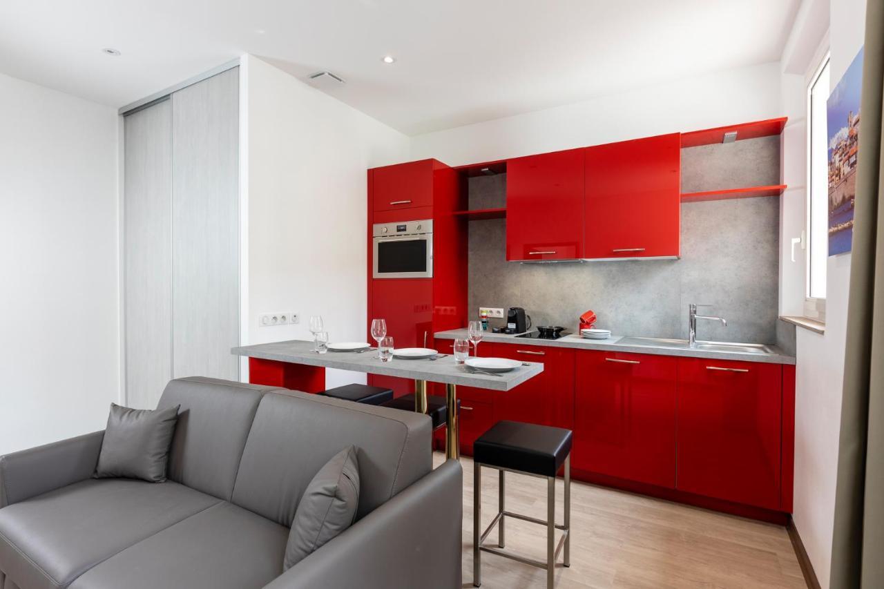 Appartements French Riviera Confidential Centre Ville Juan Les Pins Proche Des Plages Szoba fotó