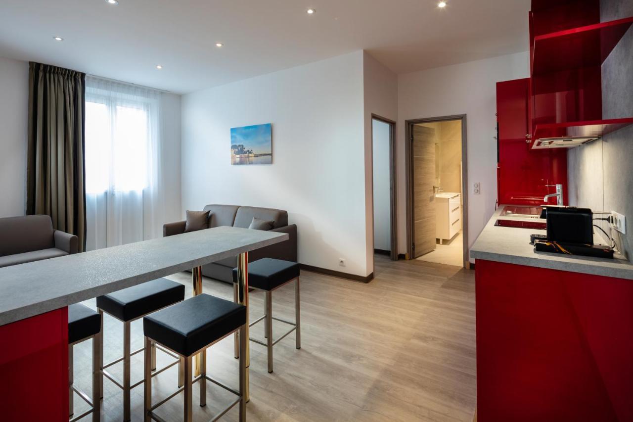 Appartements French Riviera Confidential Centre Ville Juan Les Pins Proche Des Plages Szoba fotó